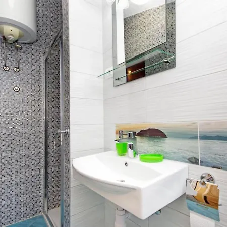 Ribarevic דירה *