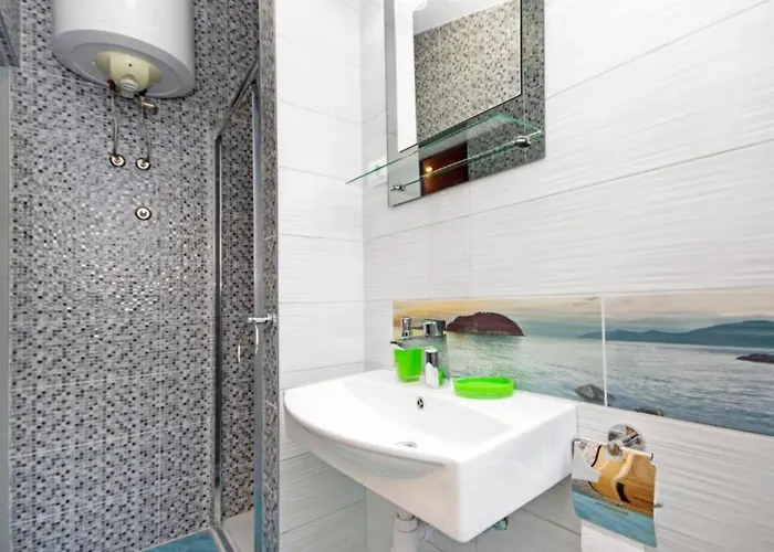 Ribarevic דירה *