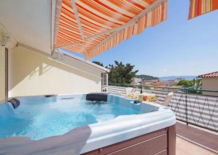 Апартаменти Ribarevic *